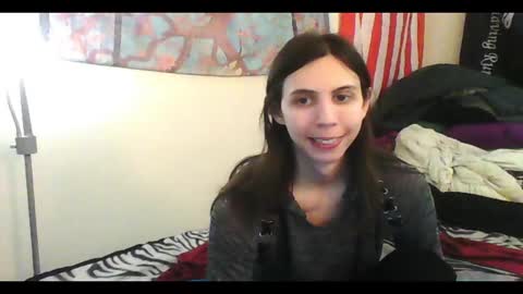 Snapshot of totalfuckingadorable chatting on February 25, 2025, 5:08 am Luna online show from February 25, 2025, 5:08 am