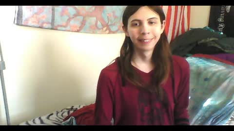 Snapshot of totalfuckingadorable chatting on February 26, 2025, 9:27 pm Luna online show from February 26, 2025, 9:27 pm
