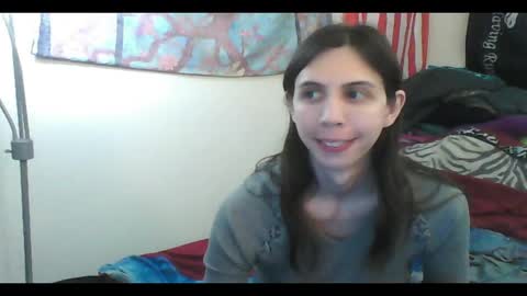Snapshot of totalfuckingadorable chatting on March 4, 2025, 5:53 am Luna online show from March 4, 2025, 5:53 am