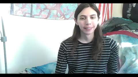 Snapshot of totalfuckingadorable chatting on March 4, 2025, 9:54 pm Luna online show from March 4, 2025, 9:54 pm