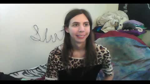 Snapshot of totalfuckingadorable chatting on October 20, 2025, 9:26 pm Luna online show from October 20, 2025, 9:26 pm