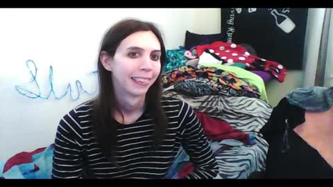 Luna online show from February 22, 2026, 3:51 am