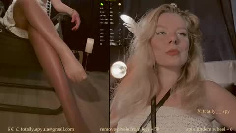 Madam Viktoria   Vacation in Portugal  2811 - 0412 online show from May 5, 2026, 8:11 am