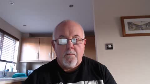 Snapshot of touchwood25 chatting on May 14, 2026, 6:47 pm TOUCHWOOD25 online show from May 14, 2026, 6:47 pm