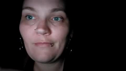 Lilly Miss Mistress Goddess Maam Queen Boss online show from May 8, 2026, 4:40 am