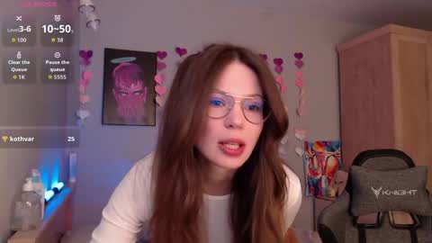 toxkiss online show from May 8, 2026, 3:56 am