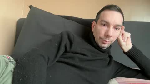 Snapshot of tp22_ chatting on February 18, 2025, 4:05 pm tp22_ online show from February 18, 2025, 4:05 pm