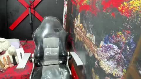 Snapshot of tracy_ks chatting on October 14, 2025, 3:29 am tracy_ks online show from October 14, 2025, 3:29 am