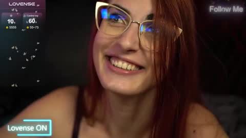 Snapshot of tracyix chatting on October 13, 2025, 8:42 pm Tracy online show from October 13, 2025, 8:42 pm