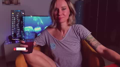 Snapshot of trafka_murafka chatting on September 21, 2025, 9:05 pm Hey my name is Kiri Kiri online show from September 21, 2025, 9:05 pm