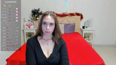 Kate online show from December 16, 2024, 11:22 am