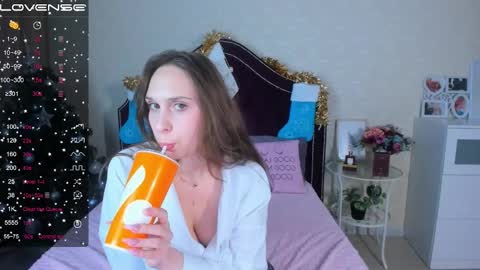 Kate online show from December 27, 2024, 12:56 pm