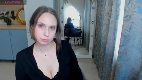 Kate online show from February 28, 2025, 11:36 am