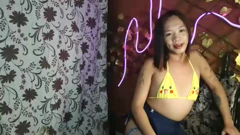 transandrea18 online show from May 4, 2026, 1:56 am