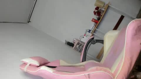 Snapshot of transbigcockrhian chatting on December 2, 2025, 6:14 pm Rhiane online show from December 2, 2025, 6:14 pm