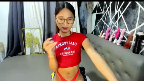 GEN LUXS online show from June 19, 2026, 8:40 am