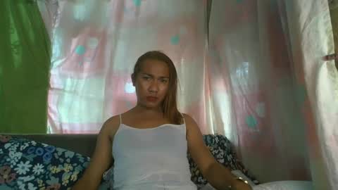 Snapshot of transhottie28 chatting on January 28, 2025, 2:21 am transhottie28 online show from January 28, 2025, 2:21 am