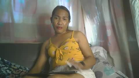 Snapshot of transhottie28 chatting on February 11, 2025, 8:37 am transhottie28 online show from February 11, 2025, 8:37 am