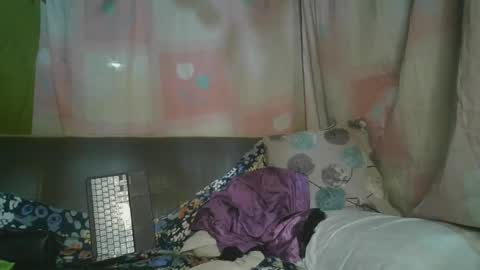 Snapshot of transhottie28 chatting on February 16, 2025, 10:32 am transhottie28 online show from February 16, 2025, 10:32 am