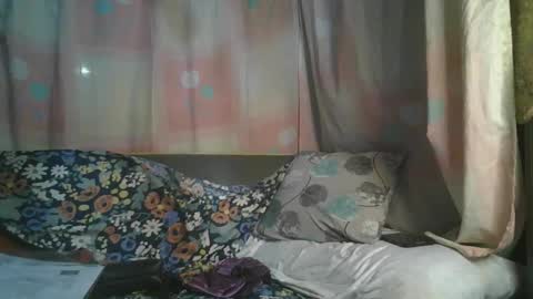 Snapshot of transhottie28 chatting on February 19, 2025, 10:34 am transhottie28 online show from February 19, 2025, 10:34 am