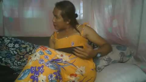 Snapshot of transhottie28 chatting on February 21, 2025, 7:56 am transhottie28 online show from February 21, 2025, 7:56 am