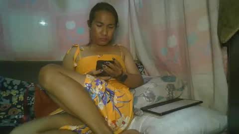 Snapshot of transhottie28 chatting on February 21, 2025, 11:01 am transhottie28 online show from February 21, 2025, 11:01 am