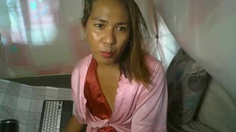 Snapshot of transhottie28 chatting on March 7, 2025, 9:07 am transhottie28 online show from March 7, 2025, 9:07 am