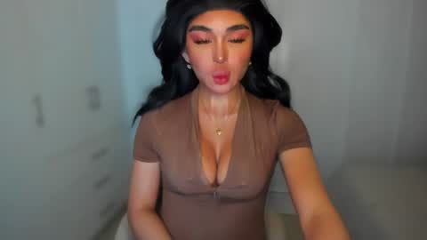 ALMIGHTY GODDESS VALENTINA online show from January 9, 2025, 6:04 pm