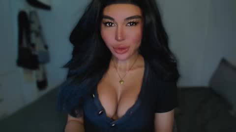 ALMIGHTY GODDESS VALENTINA online show from March 5, 2025, 5:18 am