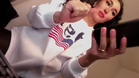 ALMIGHTY GODDESS VALENTINA online show from October 2, 2025, 9:44 pm