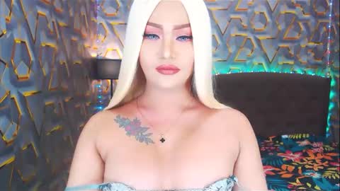 KYLIE BELLA  TS online show from January 5, 2025, 5:30 pm