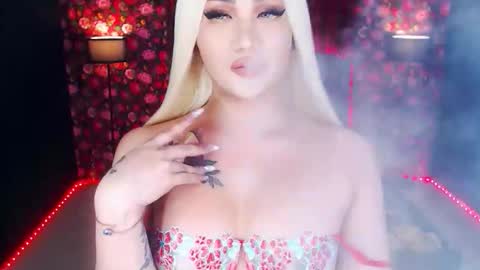 KYLIE BELLA  TS online show from May 9, 2026, 2:17 am