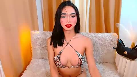 transqueenmonika online show from January 26, 2025, 11:39 am