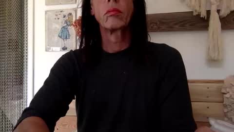 Snapshot of transslavechic chatting on January 20, 2025, 11:13 am Ela online show from January 20, 2025, 11:13 am