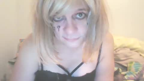 traphouseslutbunny4fun online show from December 7, 2024, 7:49 am