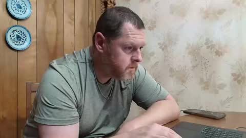 Snapshot of trashman99 chatting on March 30, 2026, 8:04 am Mr Trashman online show from March 30, 2026, 8:04 am