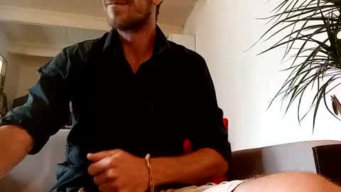 traveler_of_pleasure online show from October 21, 2025, 10:16 am