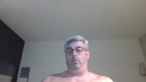 Travelingman53 online show from April 29, 2026, 2:37 am