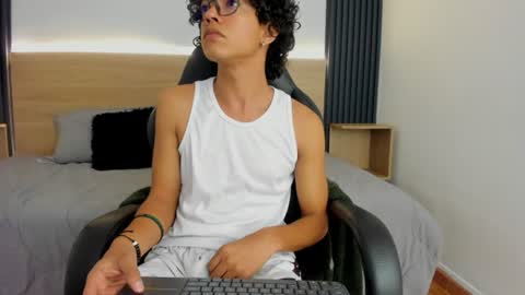 Snapshot of travis_black_ chatting on July 3, 2026, 7:53 pm travis_black_ online show from July 3, 2026, 7:53 pm