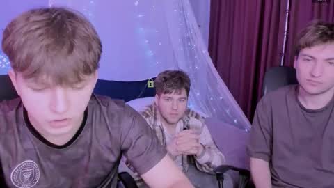 Travis online show from March 12, 2026, 9:59 am