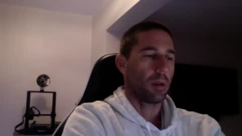 TravisKenn online show from March 11, 2025, 11:44 am