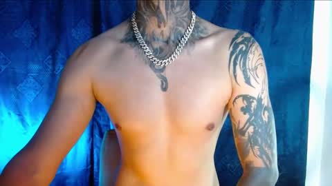 TRAV - INDEPENDENT MODEL online show from December 21, 2024, 8:43 pm