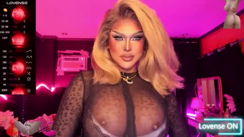 Jade online show from September 15, 2025, 12:27 pm