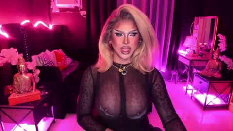 Jade online show from October 20, 2025, 3:40 am