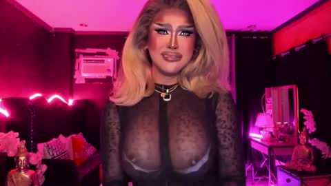 Jade online show from October 30, 2025, 1:45 pm