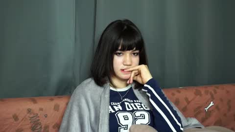 Erica online show from September 26, 2025, 7:40 pm