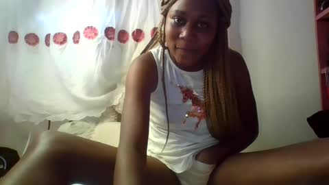 tresyamber online show from July 4, 2026, 7:25 am