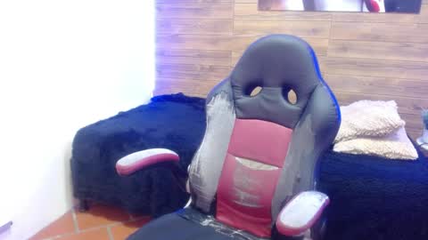 Snapshot of trevor_mob chatting on May 20, 2026, 7:31 pm trevor_mob online show from May 20, 2026, 7:31 pm