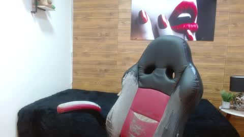 Snapshot of trevor_mob chatting on May 22, 2026, 7:52 pm trevor_mob online show from May 22, 2026, 7:52 pm