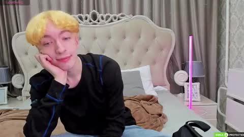 TrevorBenson online show from October 3, 2025, 3:03 am